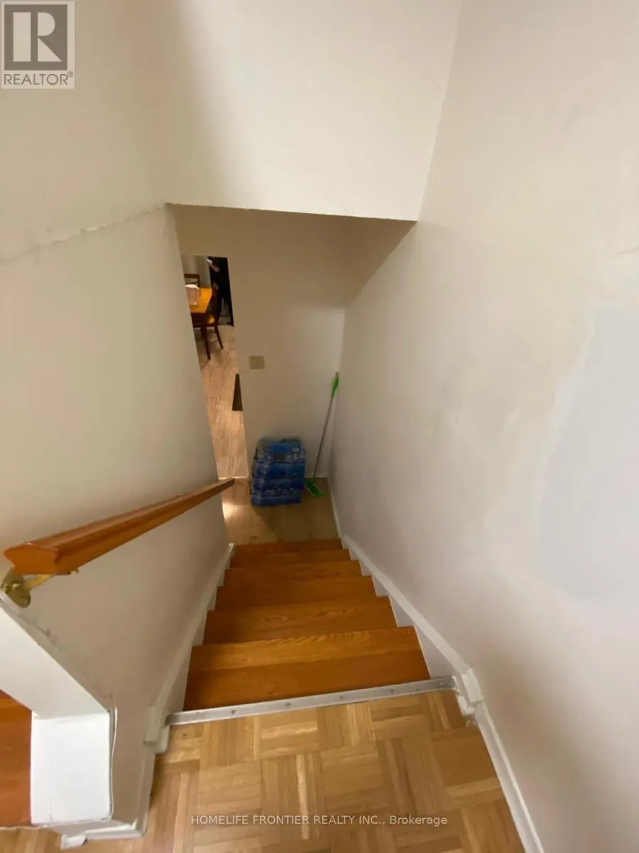 32 BRADWORTHY COURT