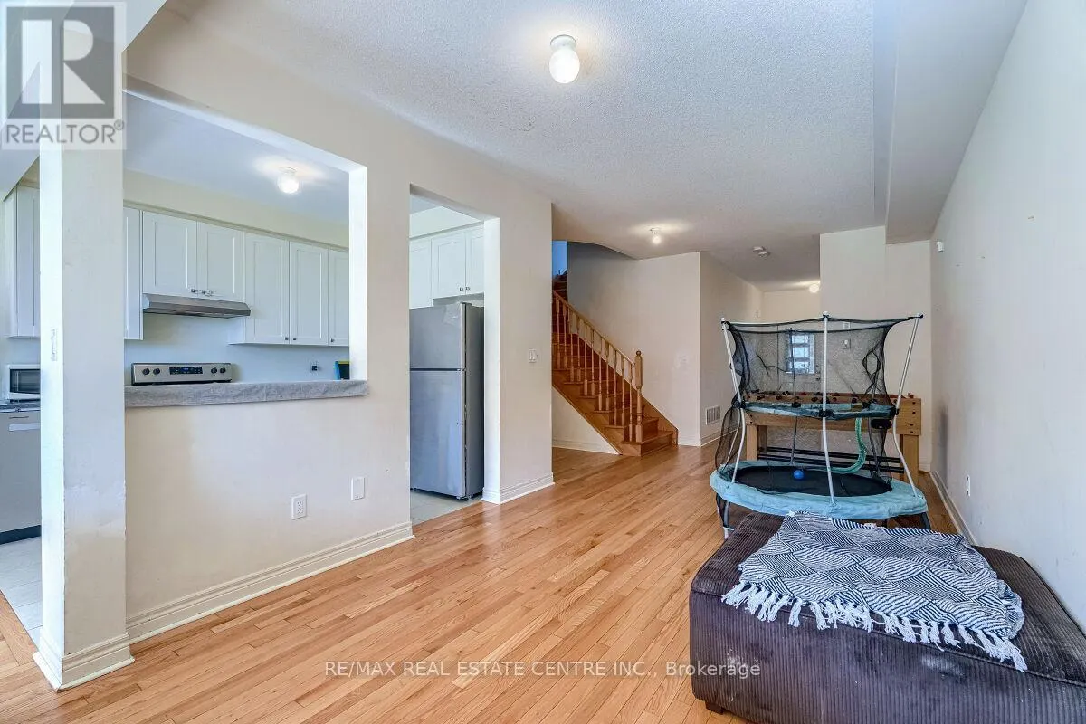 1193 KETTERING DRIVE