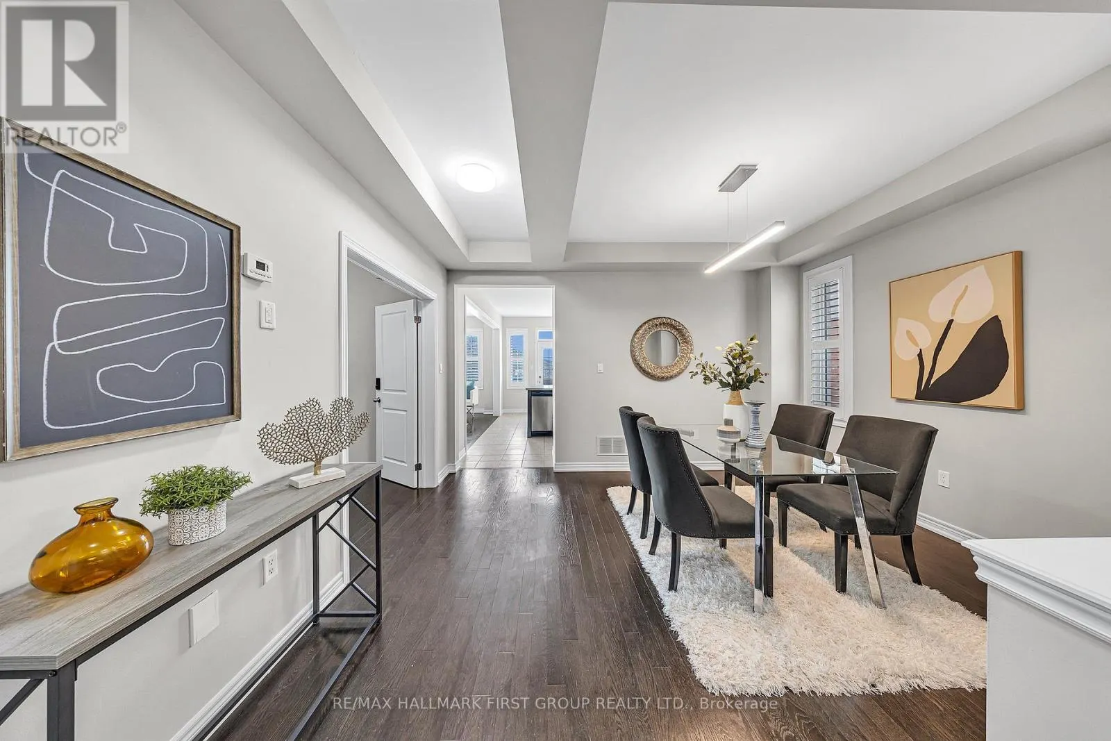111 FRED JACKMAN AVENUE