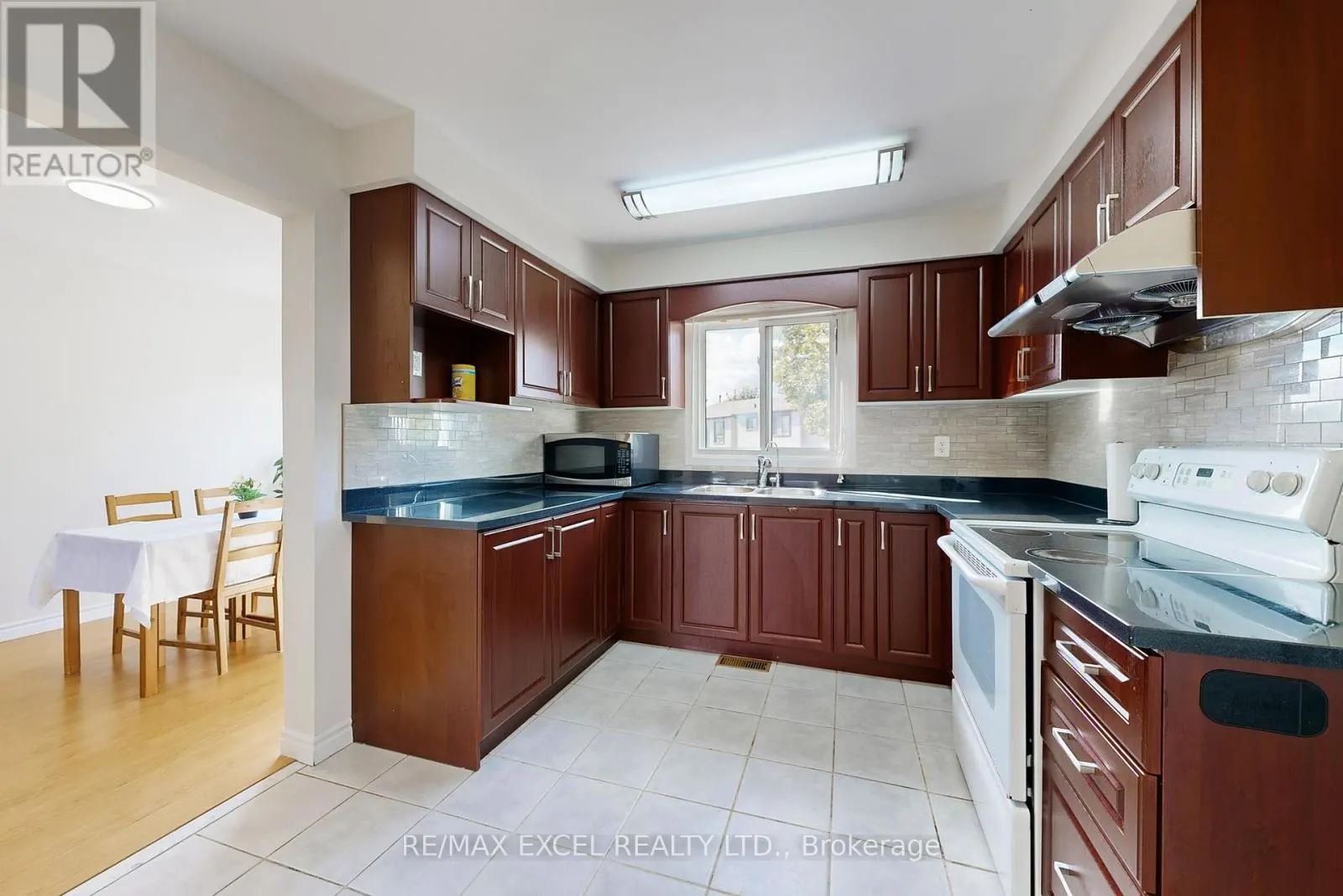 98 - 24 FUNDY BAY BOULEVARD