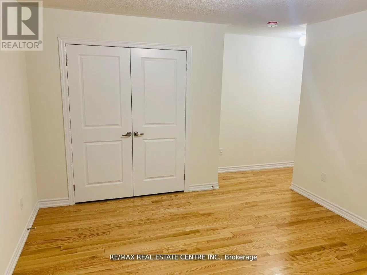 UPPER - 21 WHITEFISH STREET