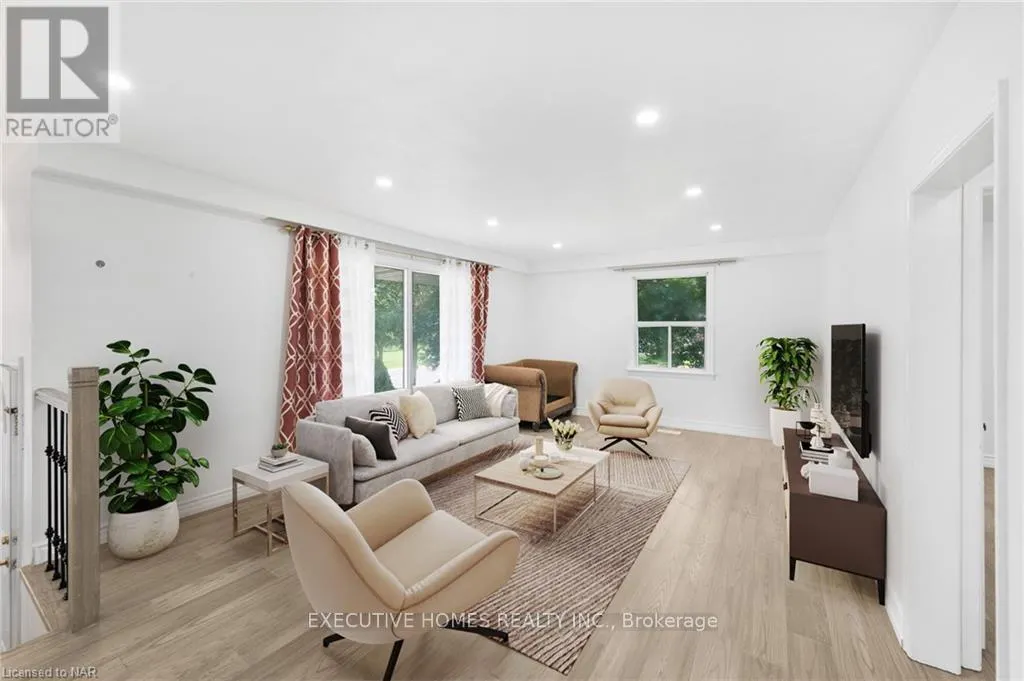 826 SCARBOROUGH GOLF CLUB ROAD