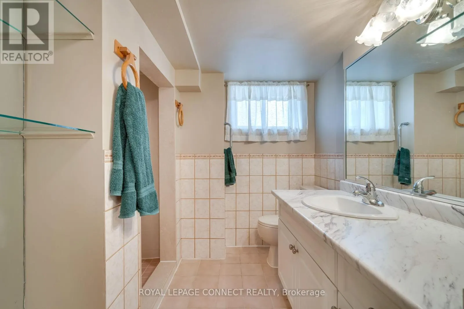 17 ALTAIR AVENUE