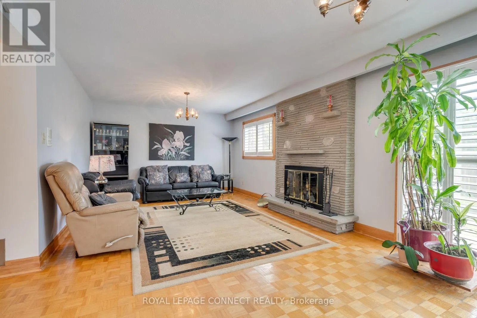 17 ALTAIR AVENUE