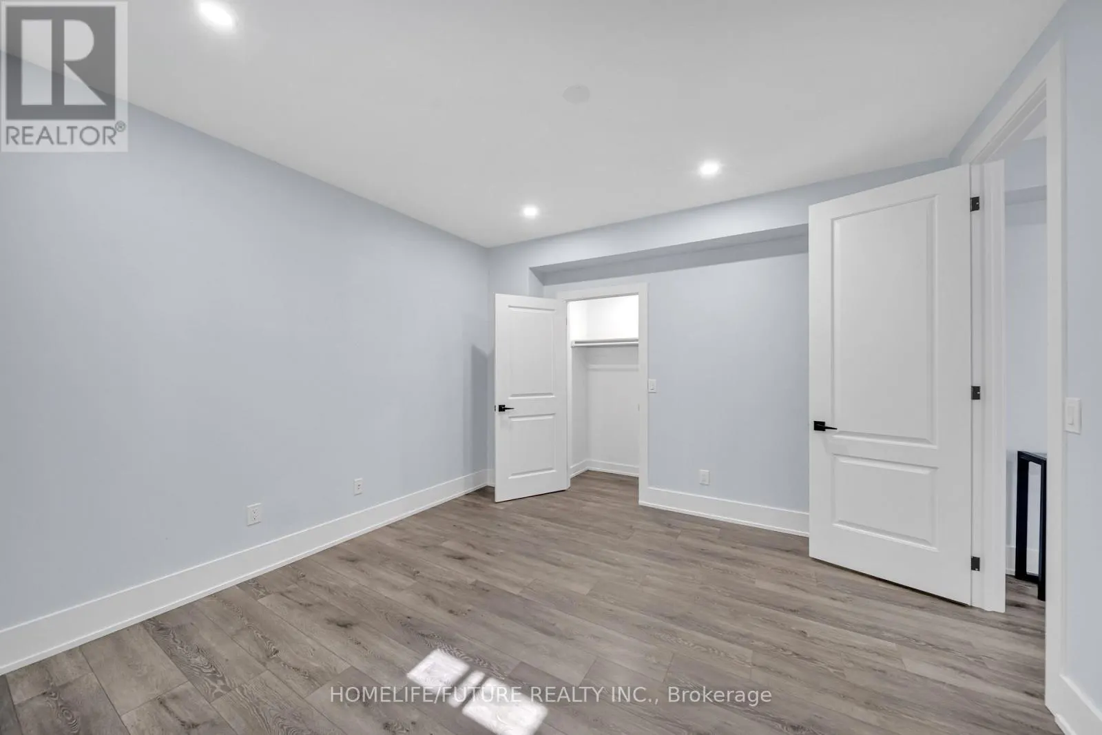 6  #BSMT - 400 FINCH AVENUE