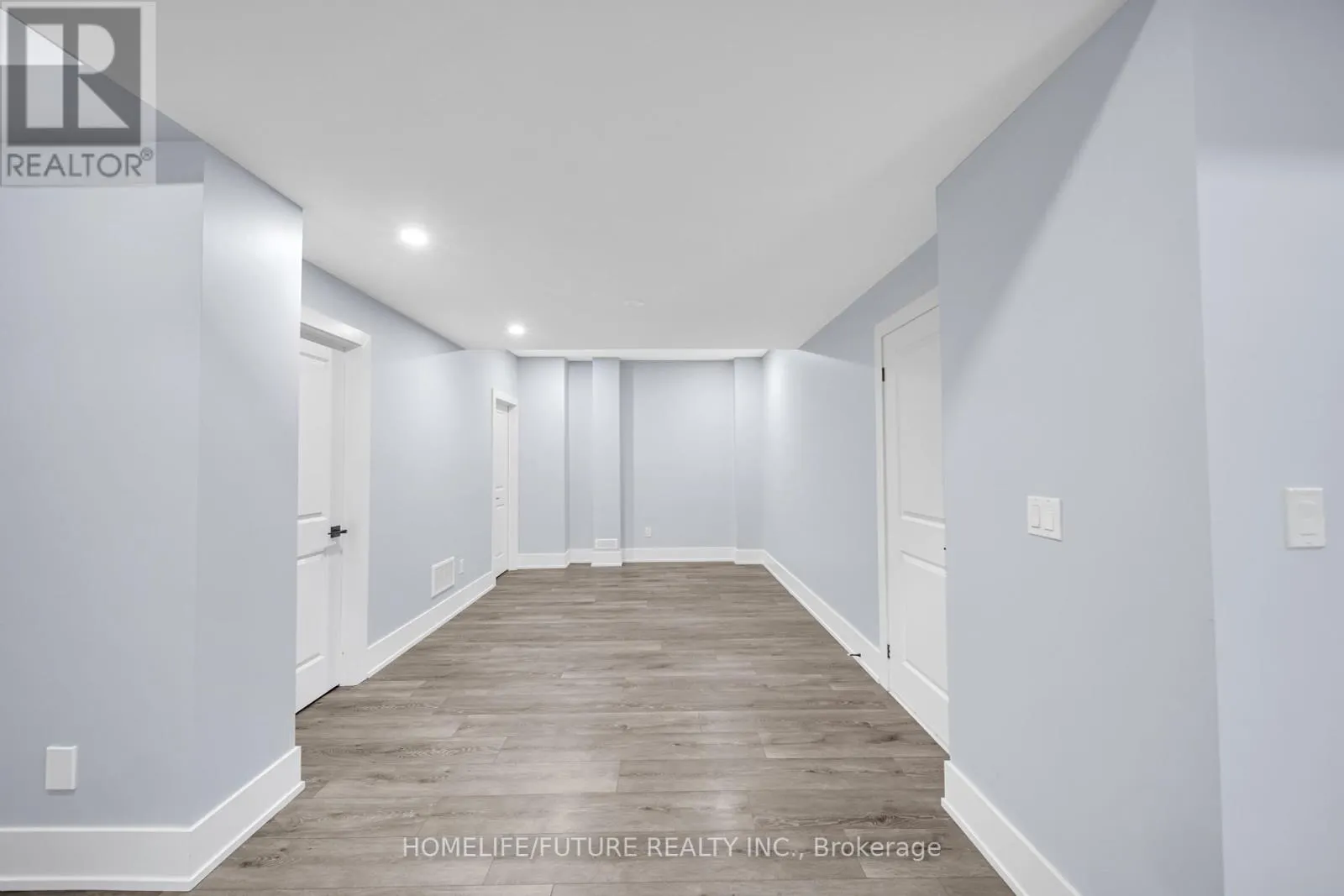 6  #BSMT - 400 FINCH AVENUE