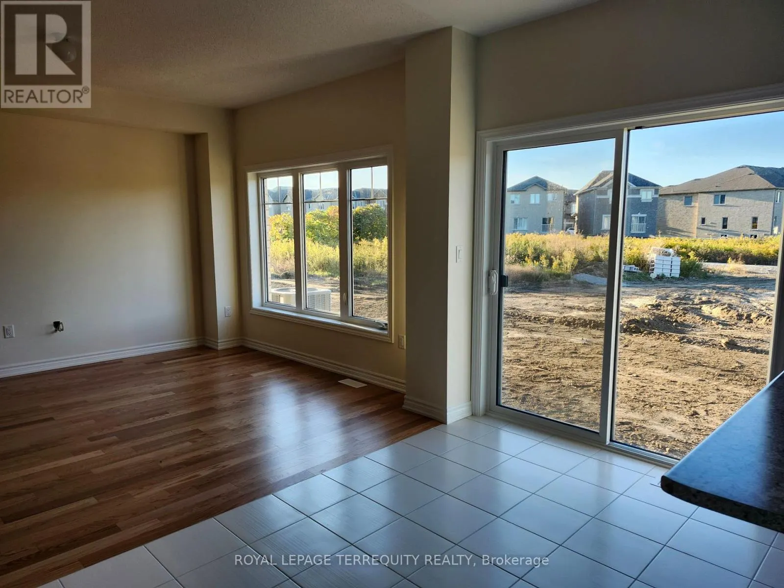 1128 SKYRIDGE BOULEVARD