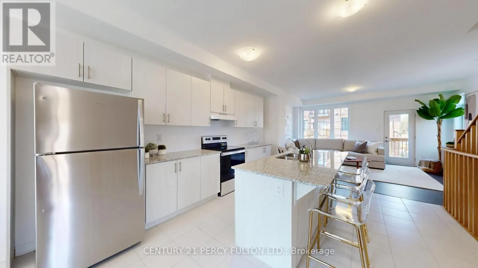 31 SELFRIDGE WAY