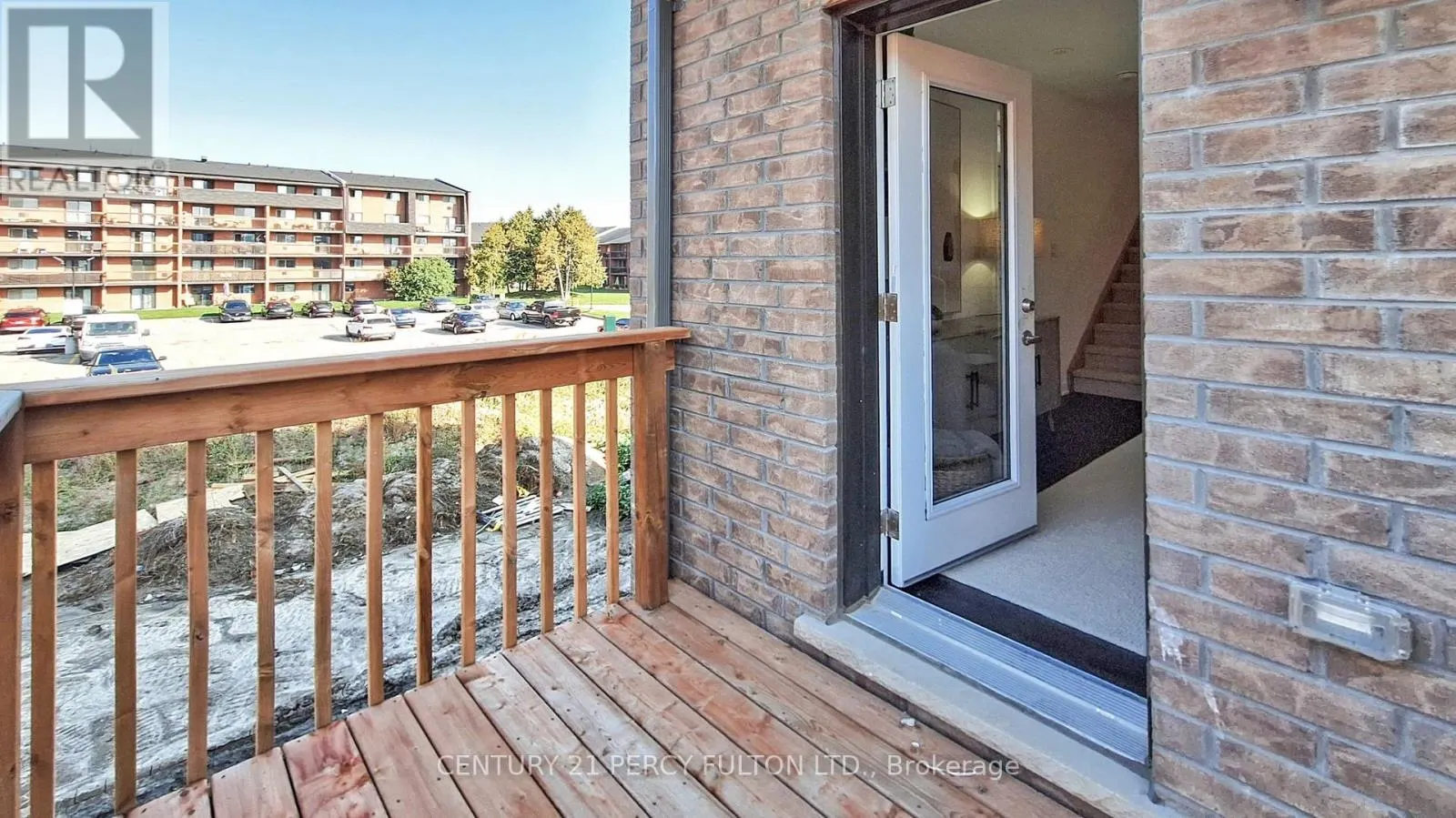 31 SELFRIDGE WAY