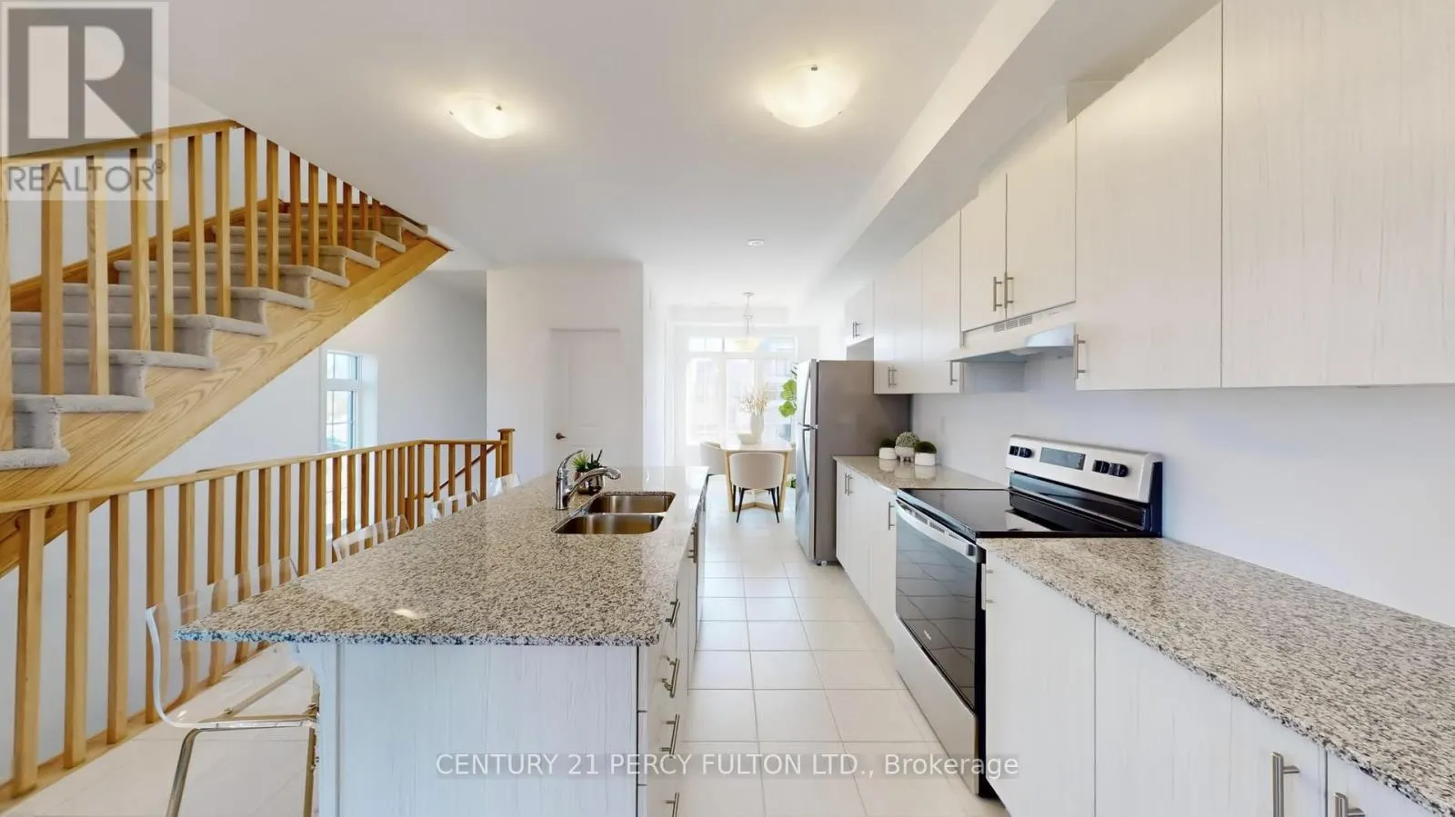 31 SELFRIDGE WAY