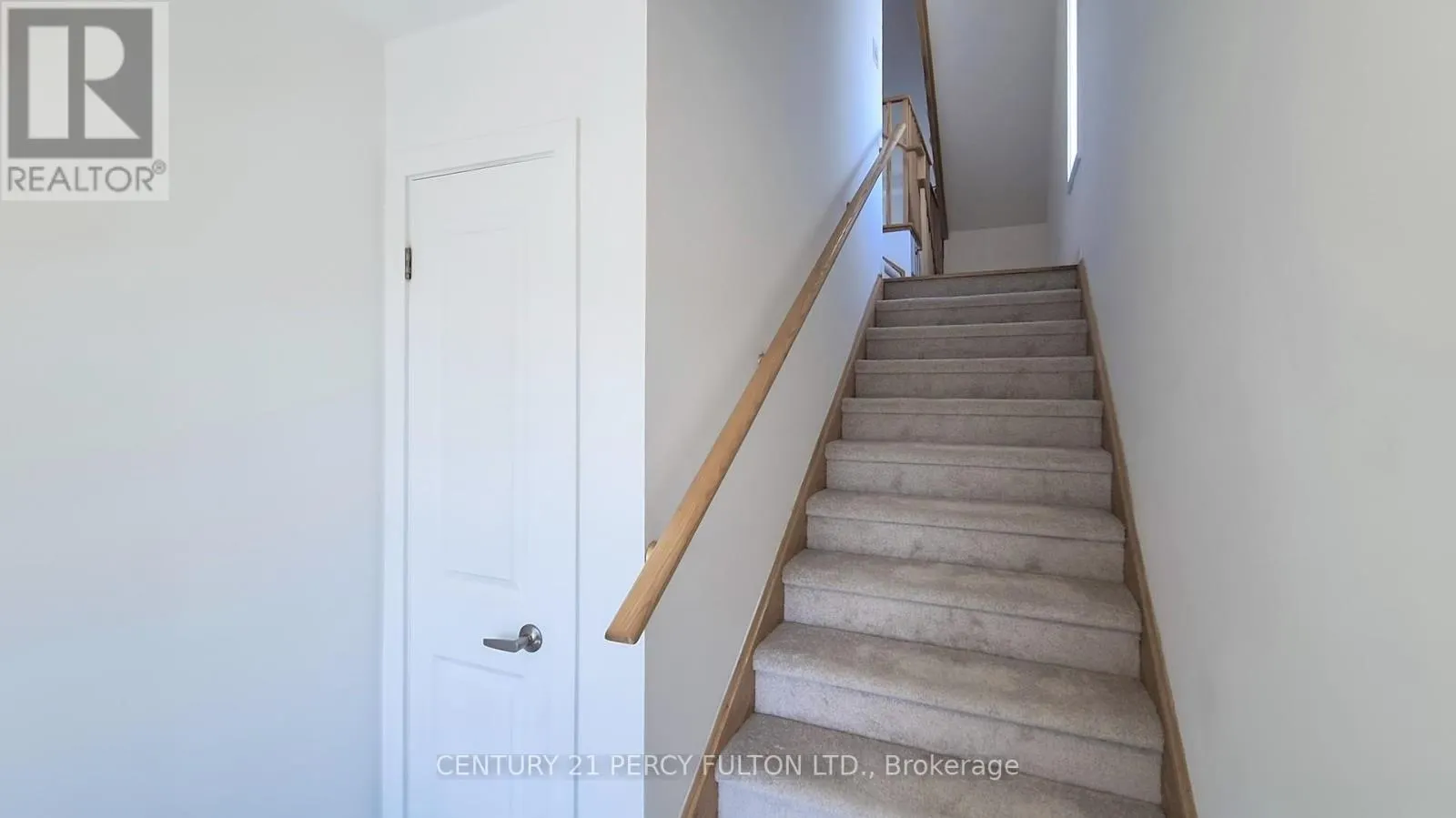 31 SELFRIDGE WAY