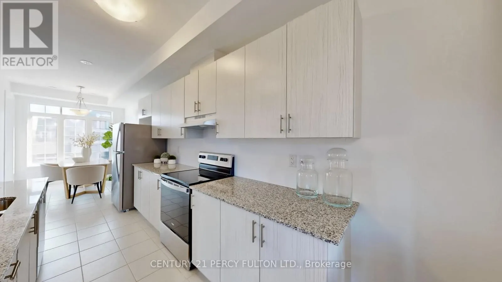 31 SELFRIDGE WAY