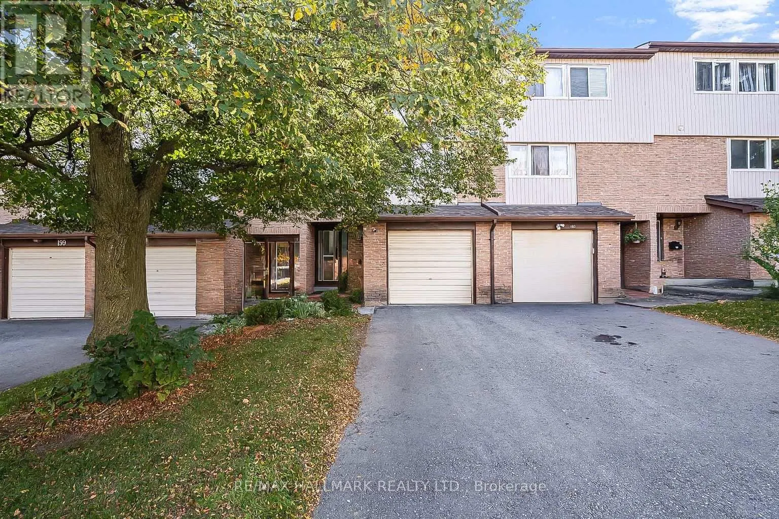 19 - 195 TRUDELLE STREET