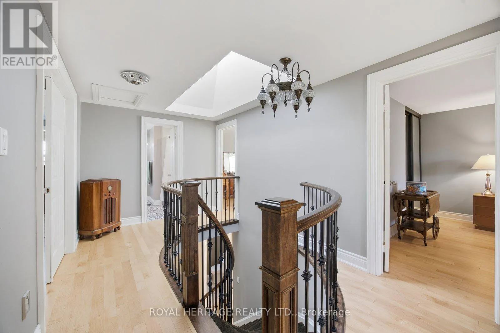 498 PRESTWICK DRIVE