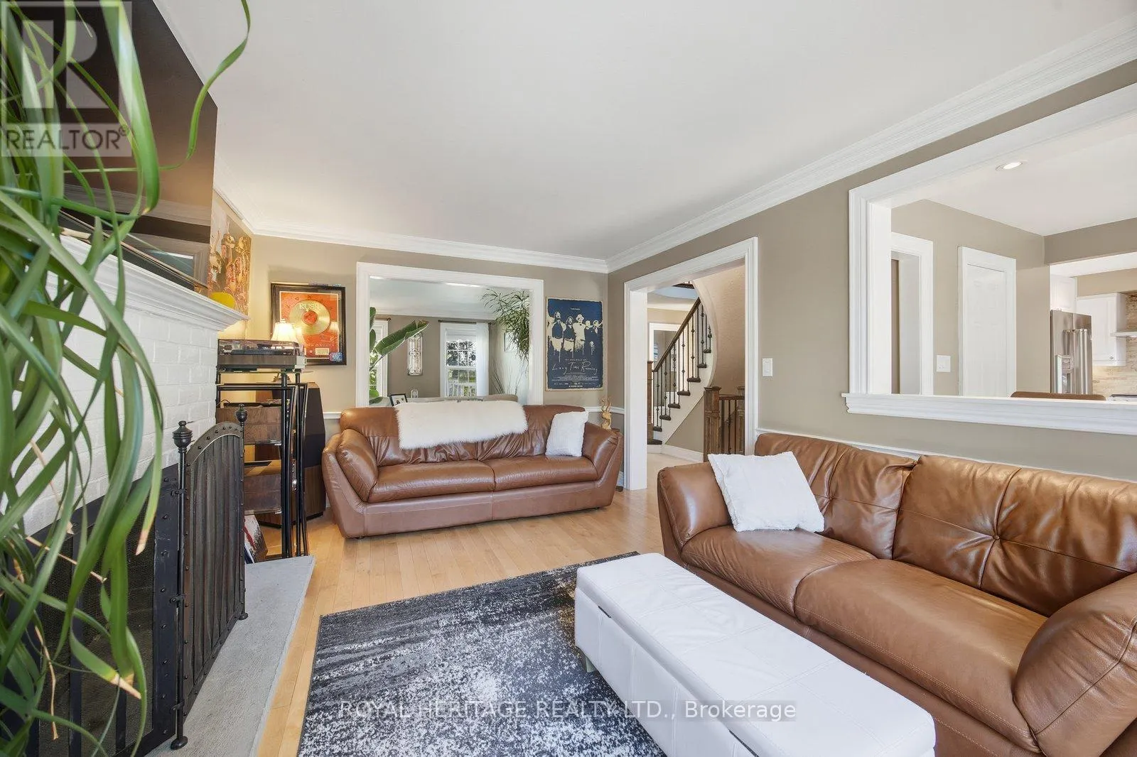 498 PRESTWICK DRIVE