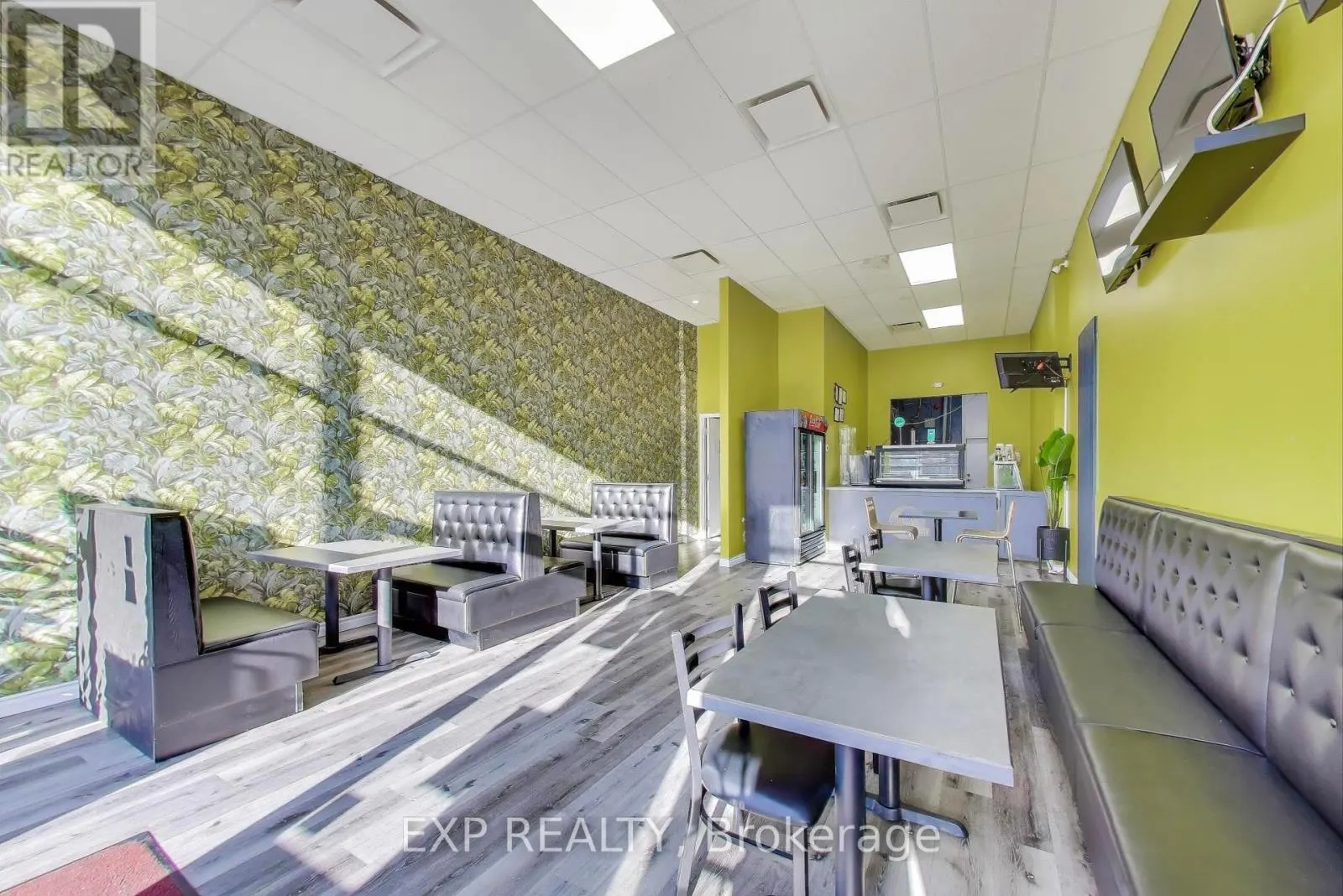 UNIT #4A - 3220 KINGSTON ROAD