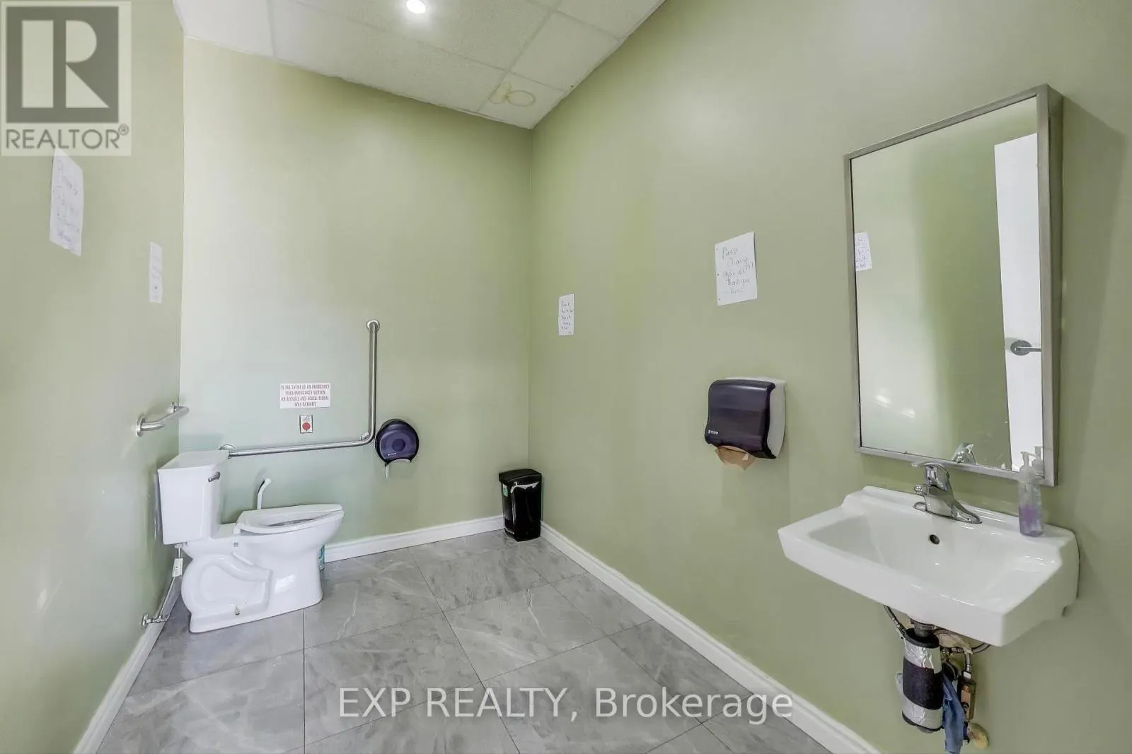 UNIT #4A - 3220 KINGSTON ROAD