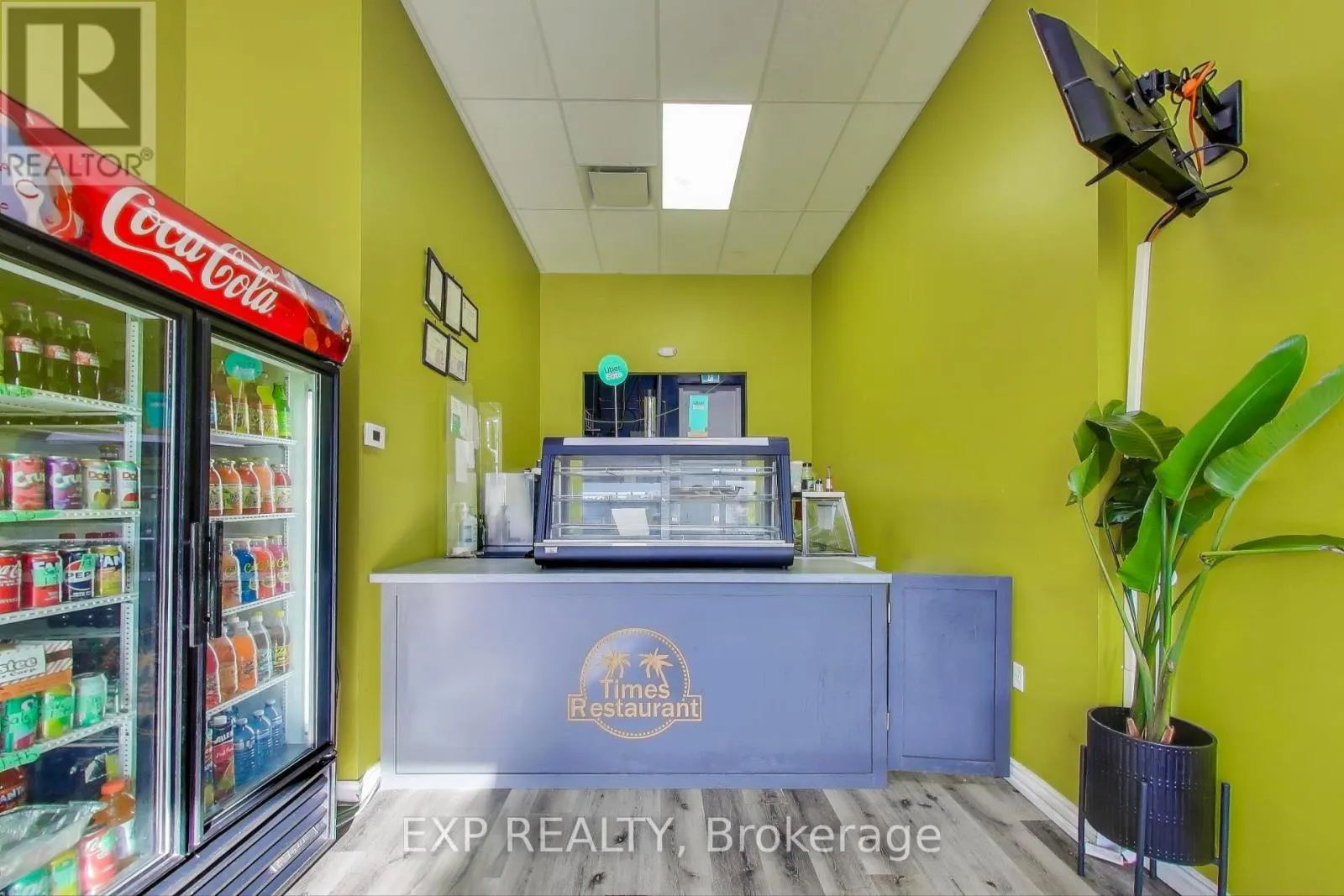 UNIT #4A - 3220 KINGSTON ROAD