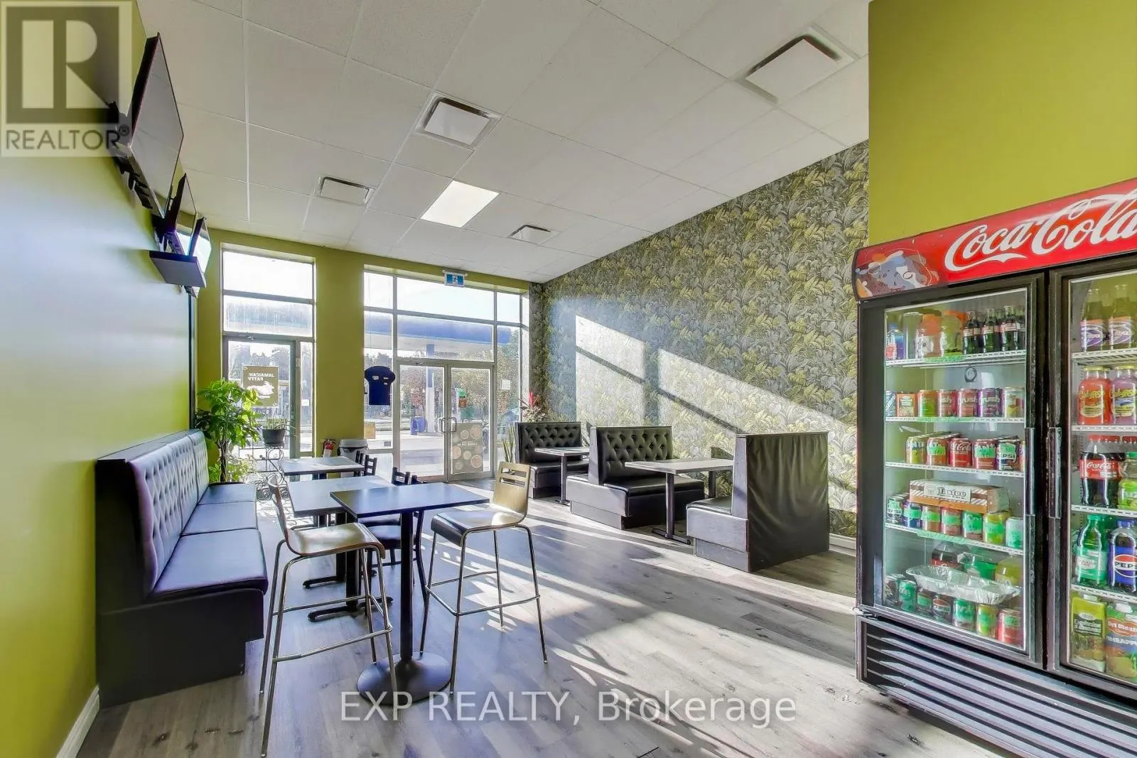 UNIT #4A - 3220 KINGSTON ROAD