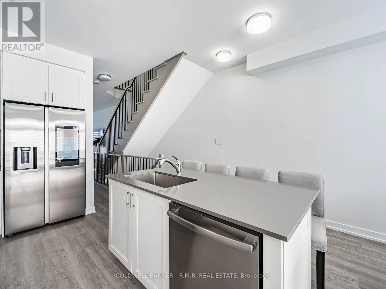 136 BROCKLEY DRIVE