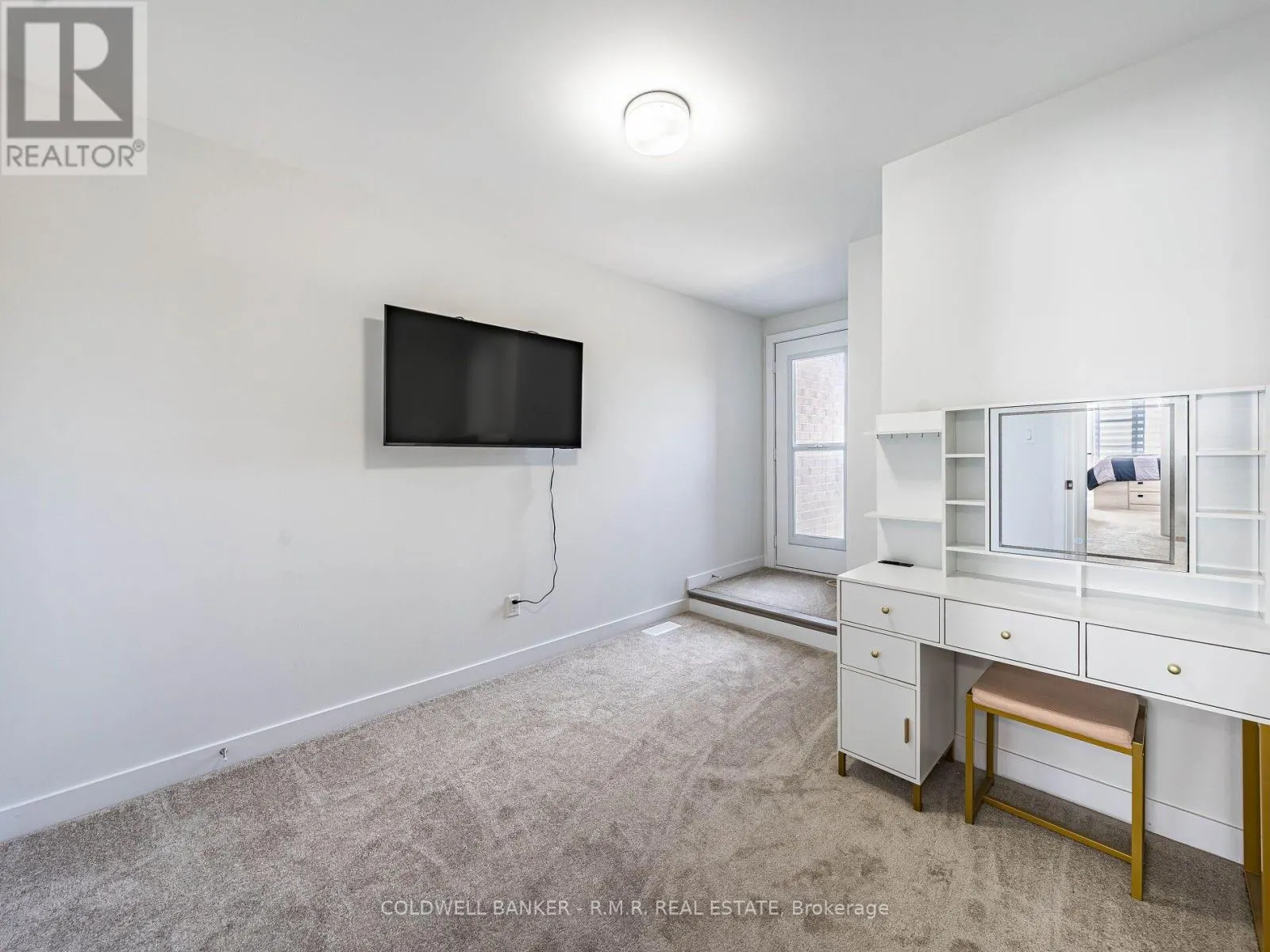 136 BROCKLEY DRIVE