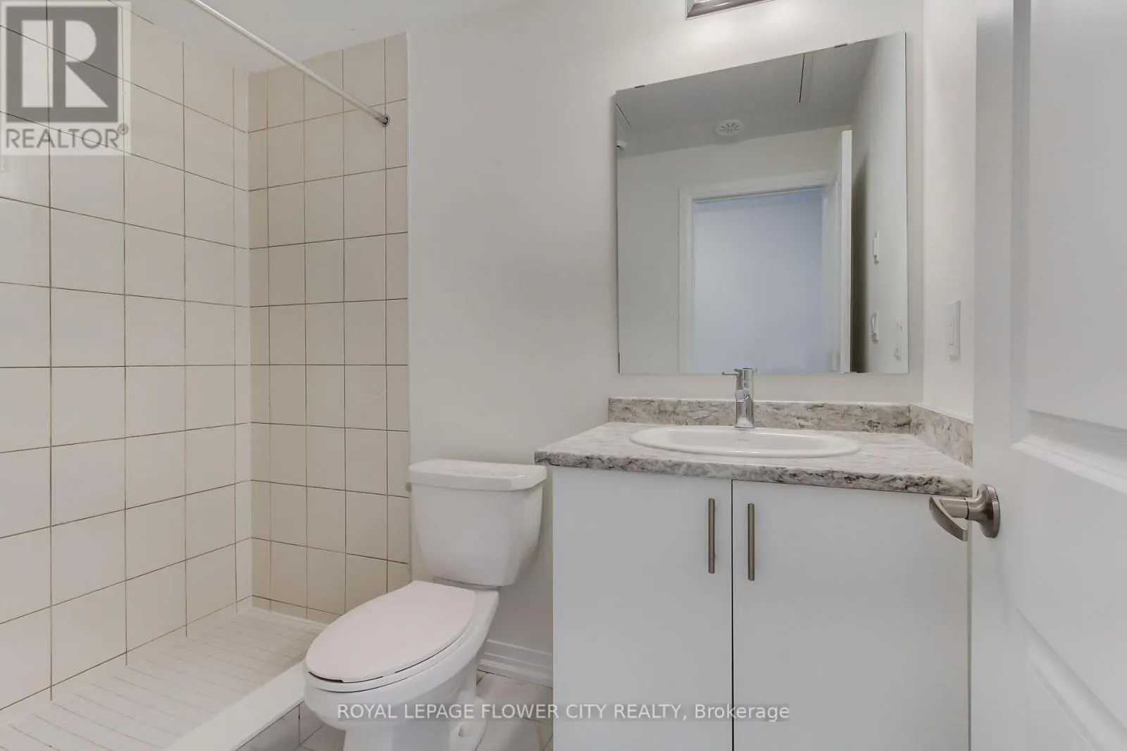 14 - 245 MCLEVIN AVENUE