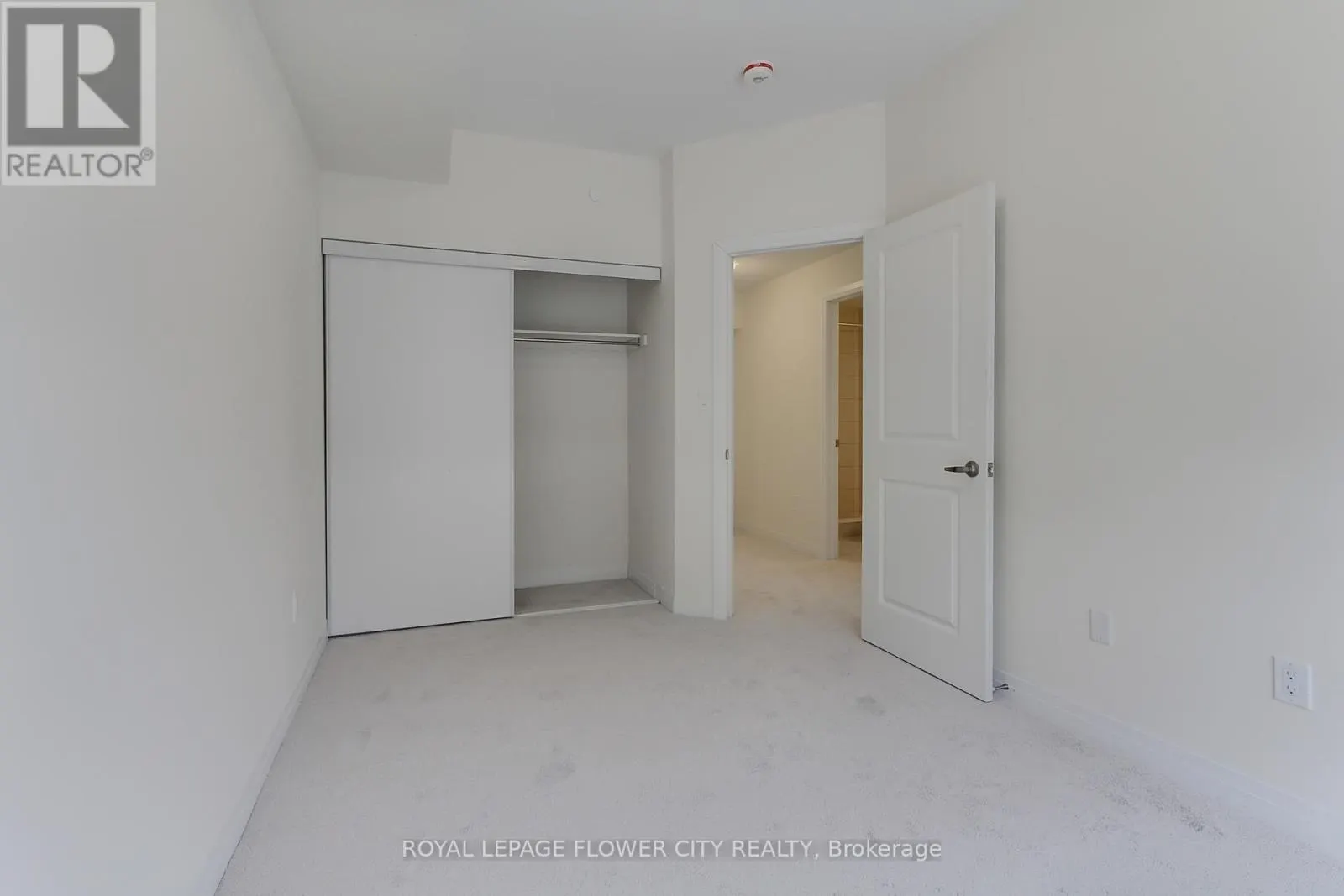 14 - 245 MCLEVIN AVENUE