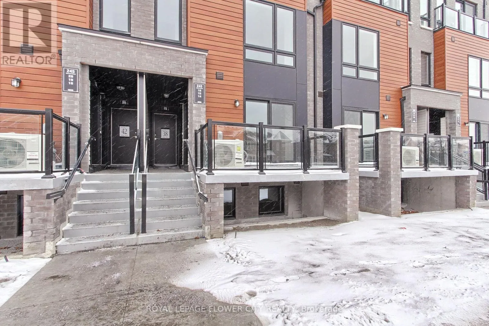 14 - 245 MCLEVIN AVENUE