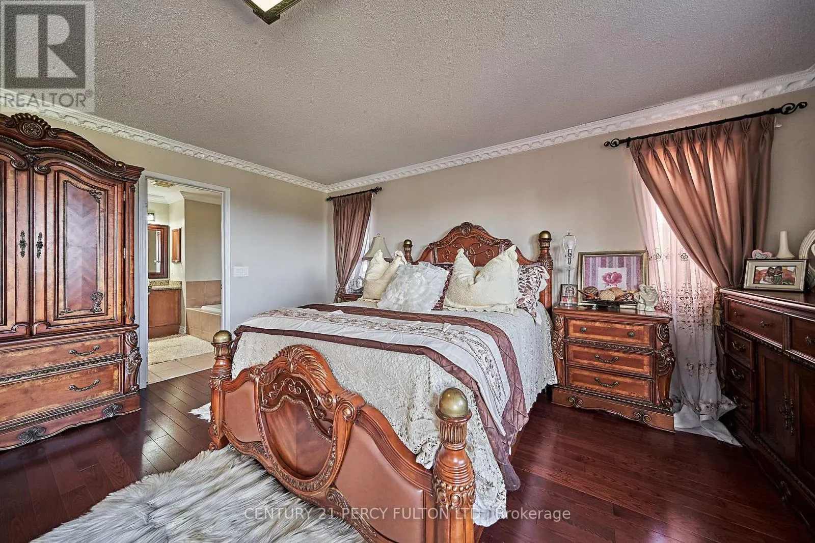 47 VINEYARD AVENUE