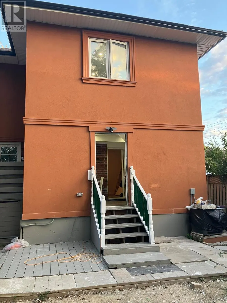 4 GREENOCK AVENUE