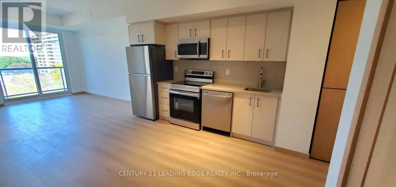 B509 - 3429 SHEPPARD AVENUE E