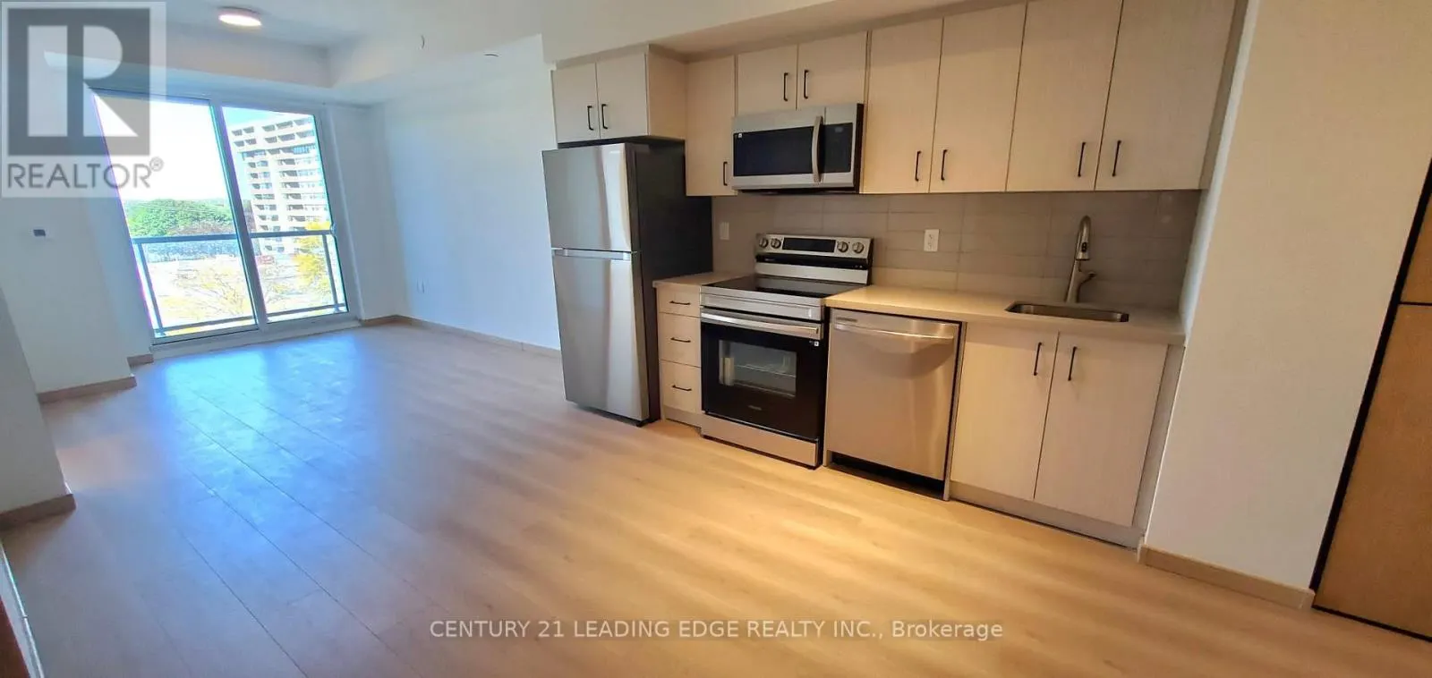 B509 - 3429 SHEPPARD AVENUE E