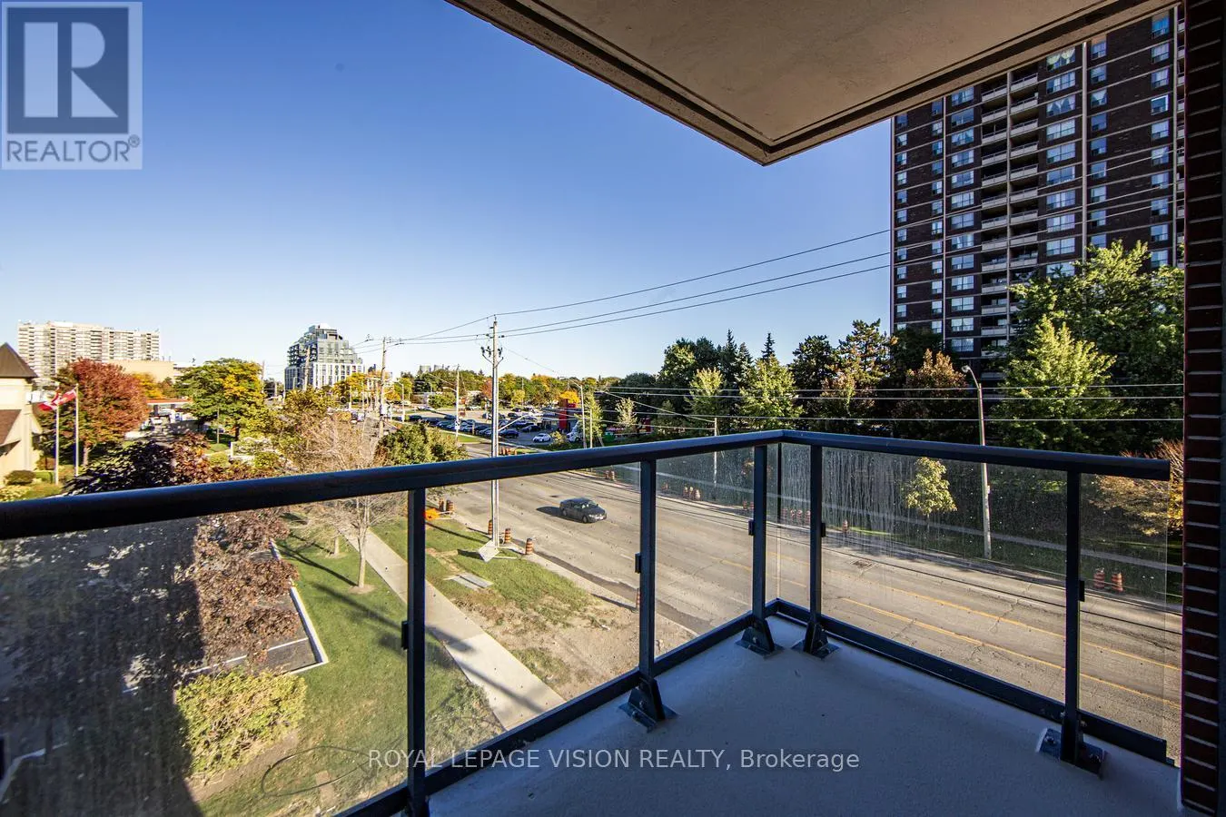322 - 3270 SHEPPARD AVENUE E