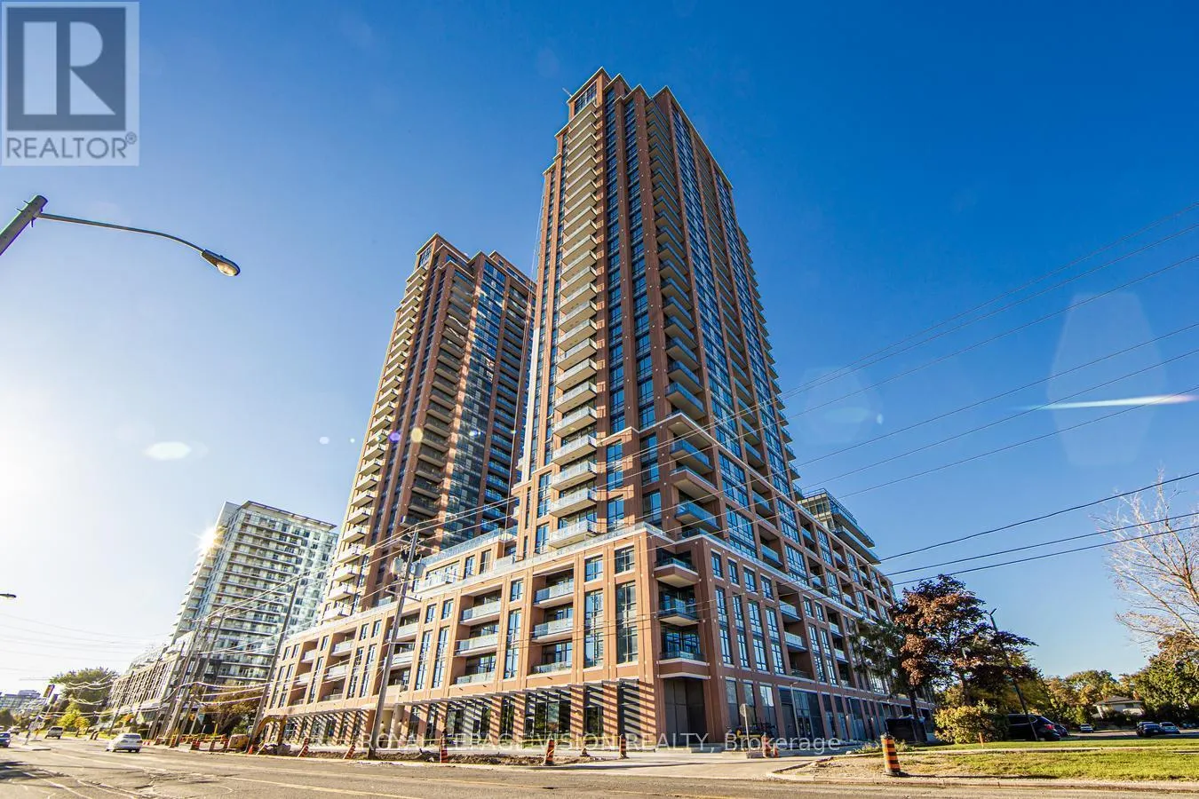 322 - 3270 SHEPPARD AVENUE E