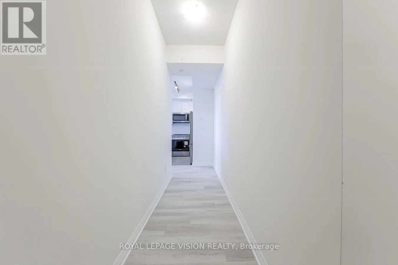 322 - 3270 SHEPPARD AVENUE E