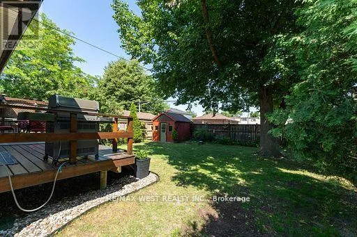 46 ORCHARD VIEW BOULEVARD