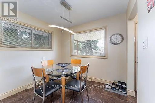 46 ORCHARD VIEW BOULEVARD