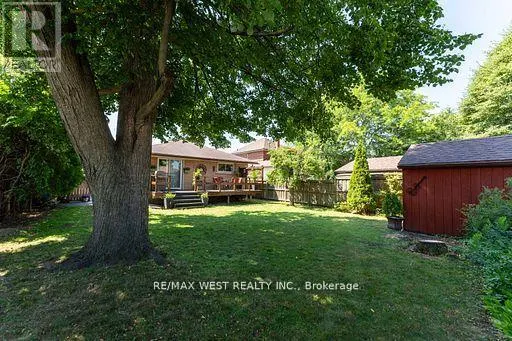 46 ORCHARD VIEW BOULEVARD