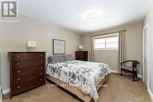 46 ORCHARD VIEW BOULEVARD