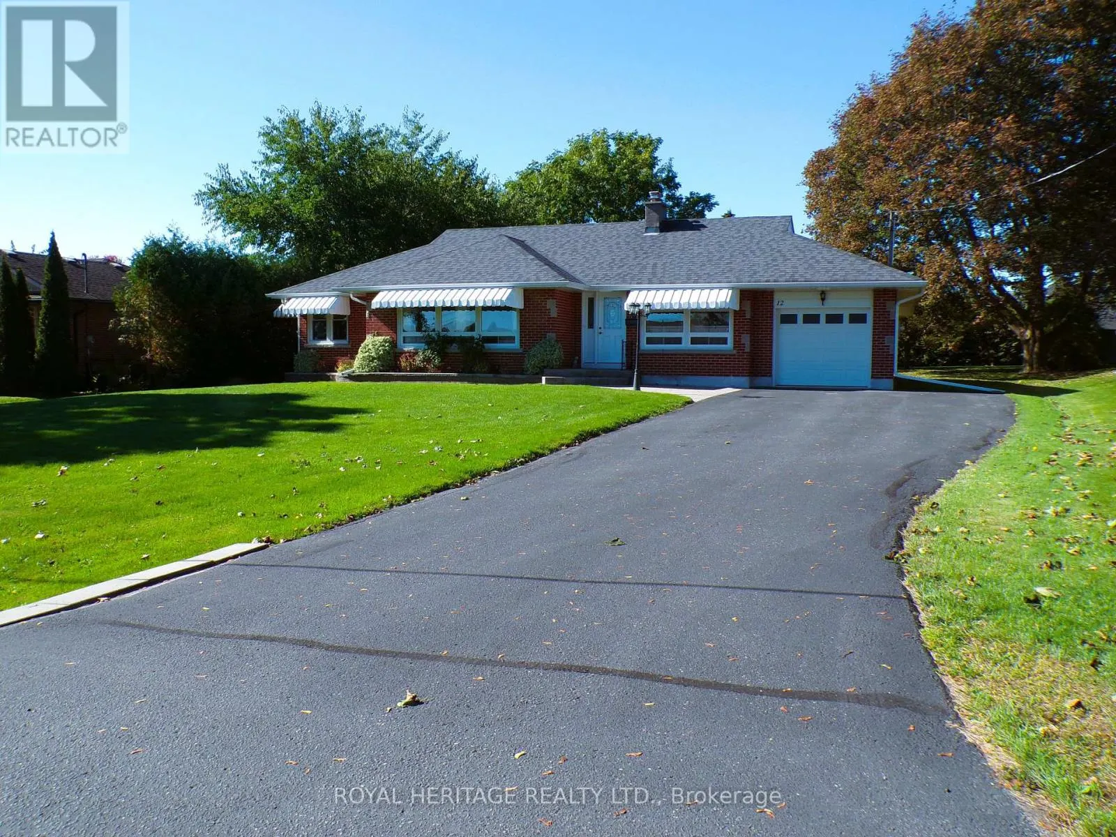 12 DARLINGTON BOULEVARD