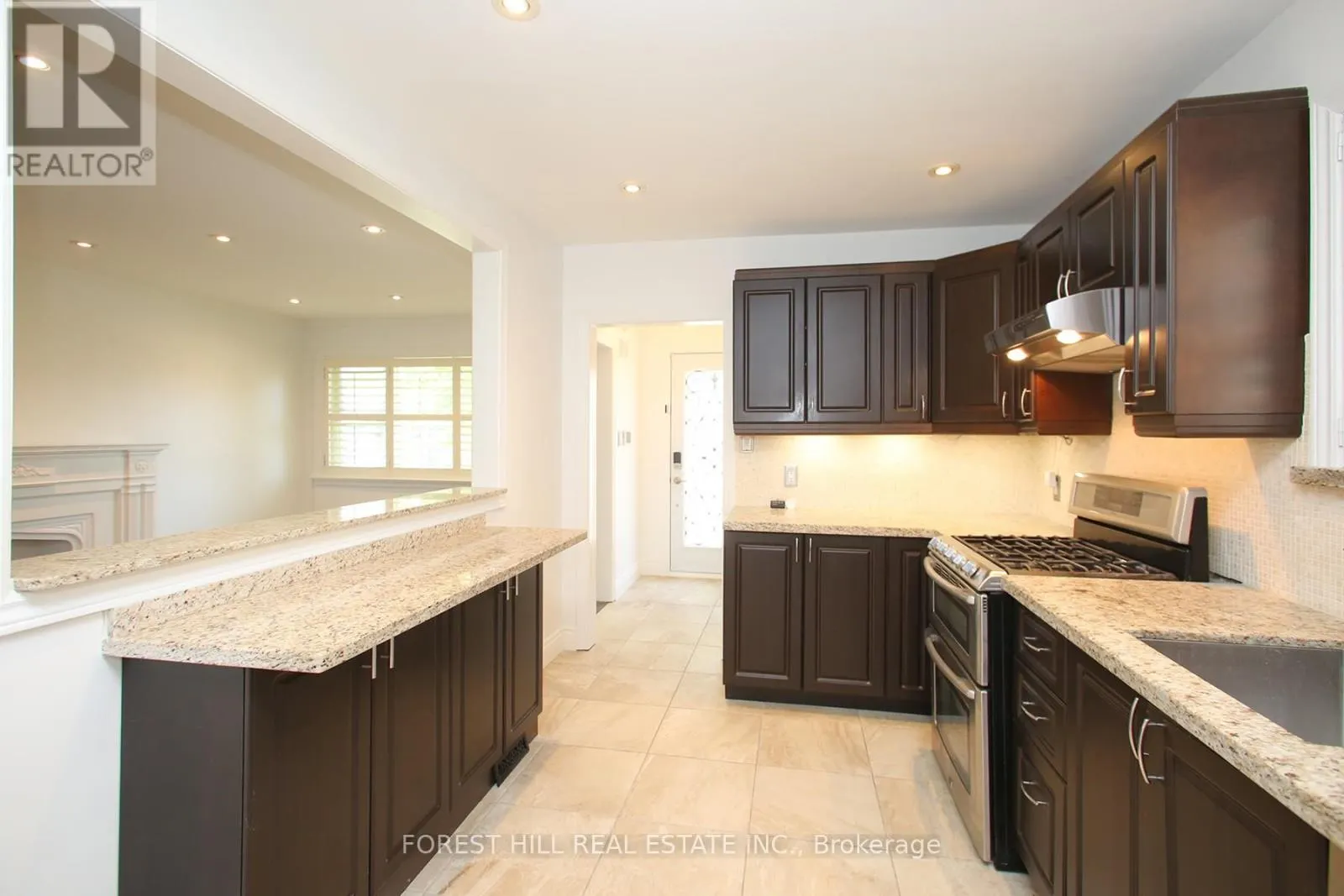 21 PRESTEIGN AVENUE