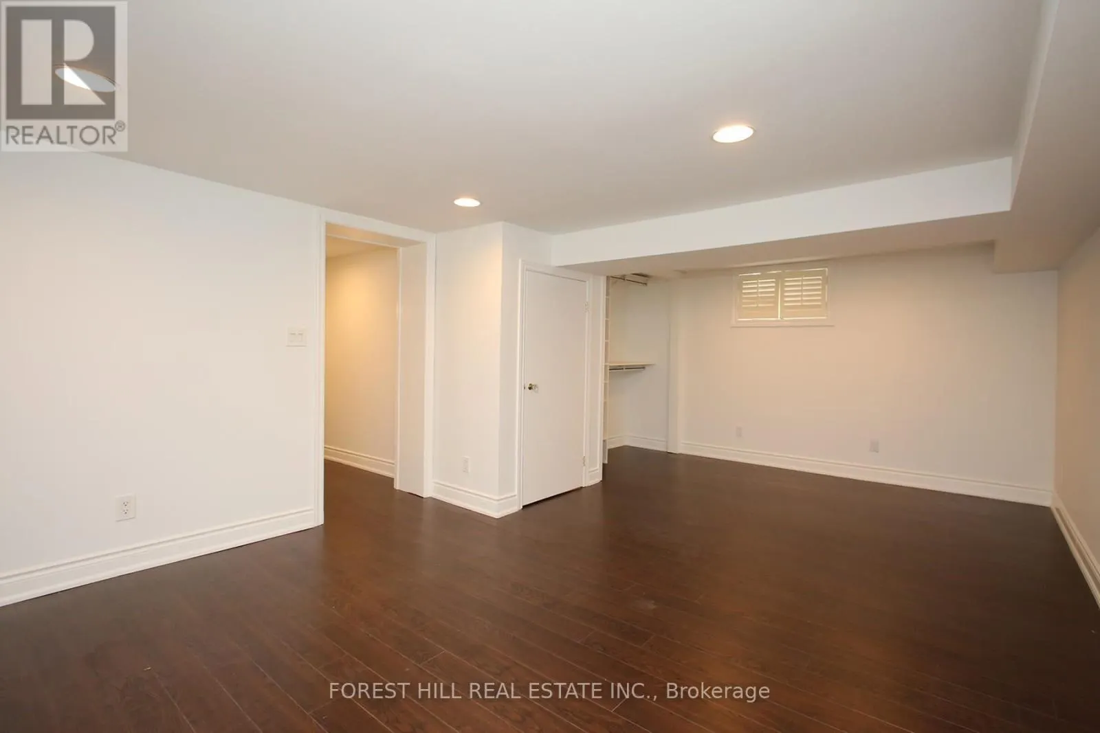 21 PRESTEIGN AVENUE