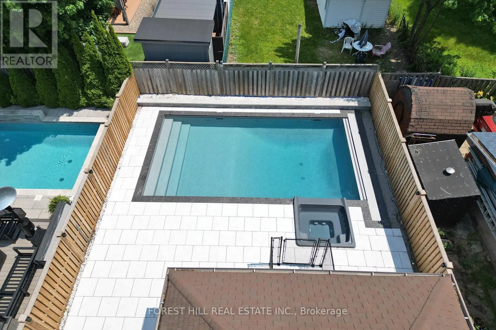 21 PRESTEIGN AVENUE