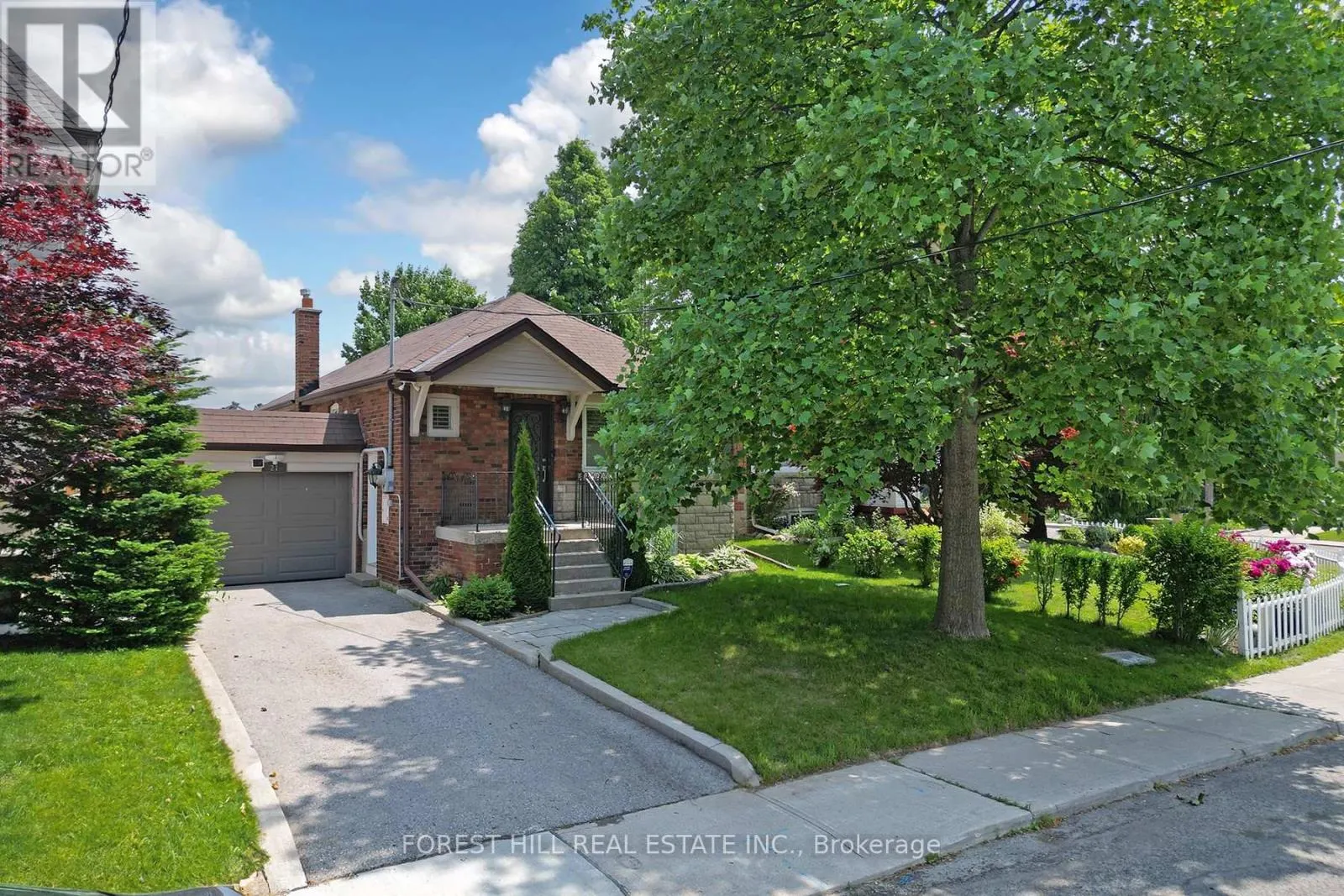 21 PRESTEIGN AVENUE