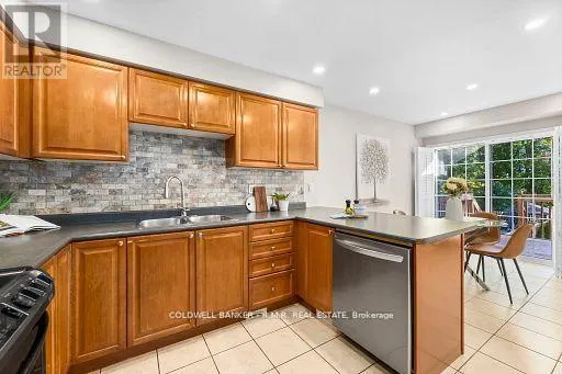 62 IPSWICH PLACE