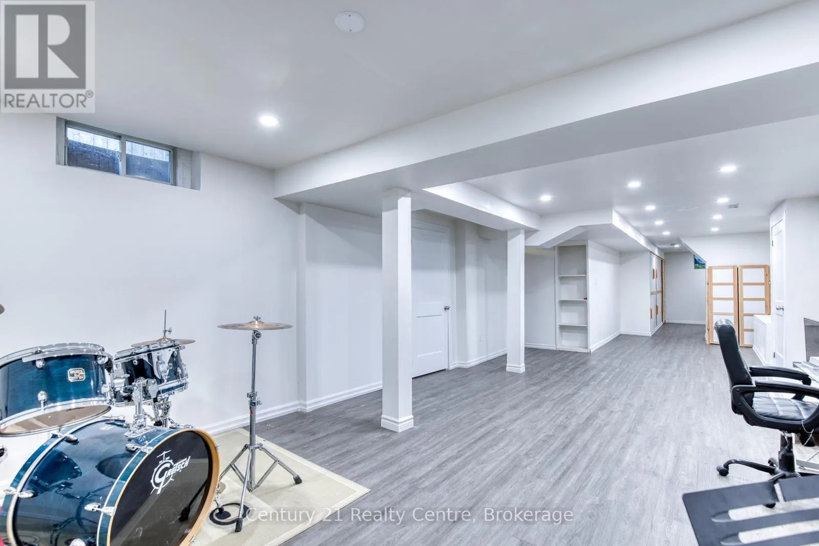 45 HATCH STREET E
