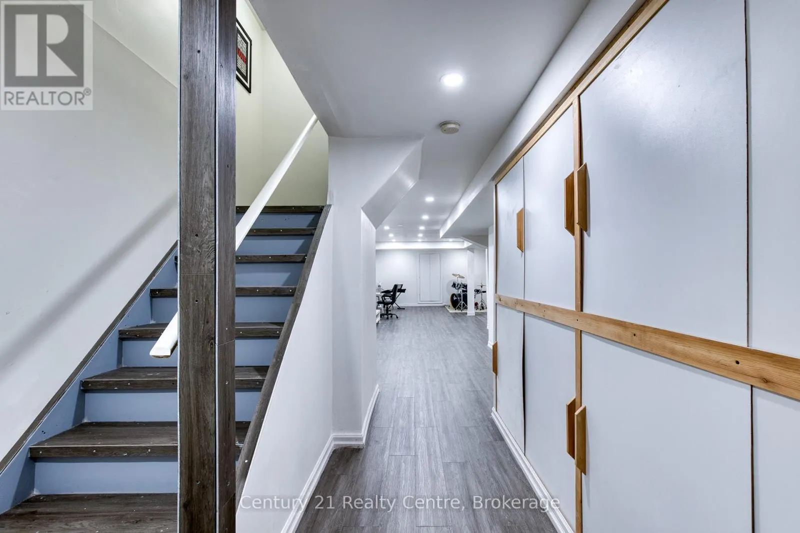 45 HATCH STREET E