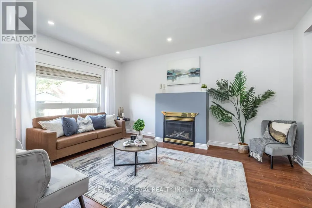 12 SALT DRIVE