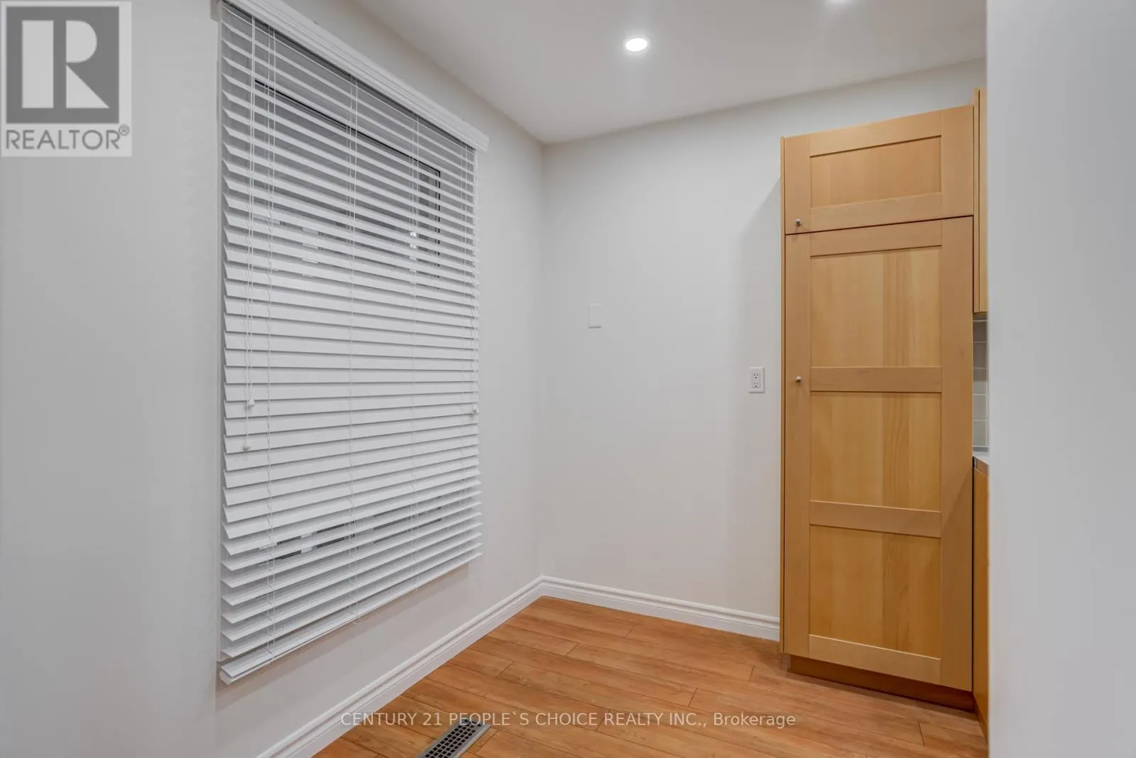 36 PONYMILL DRIVE