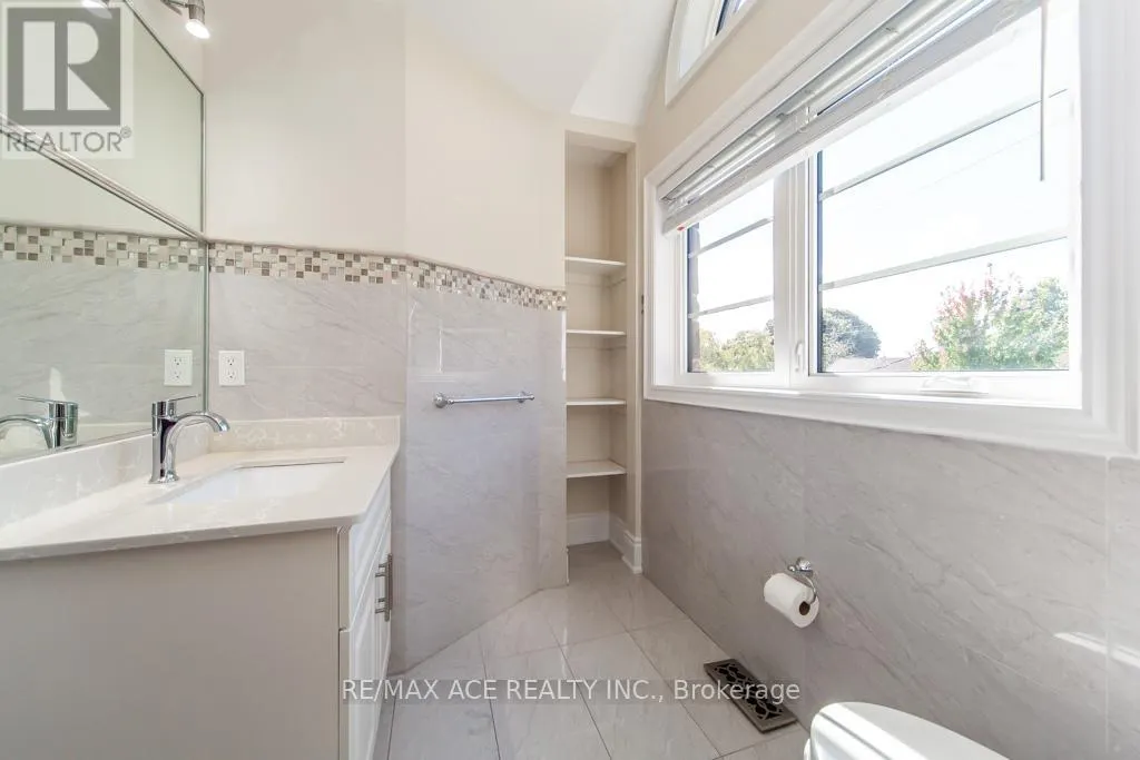 11 ASHDEAN DRIVE